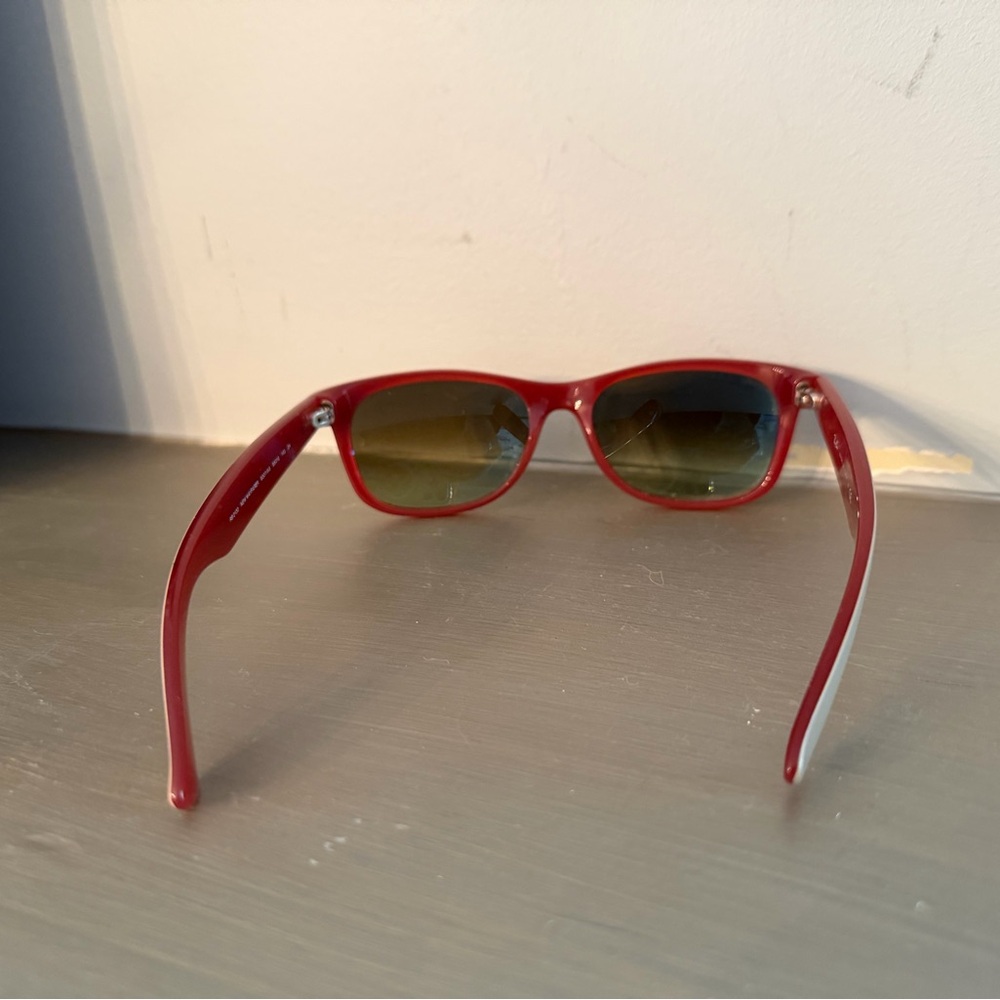 "New Wayfarer" Ray-Ban tan and burgundy Sunglasses. Worn but like new. - Picture 7 of 8